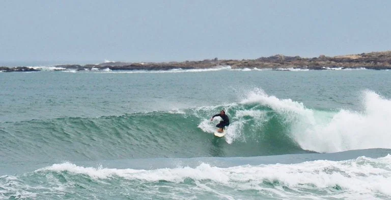 Surfen in Spaniens Milchkammer – das „Vega Verde“ Surfcamp im grünen Asturien